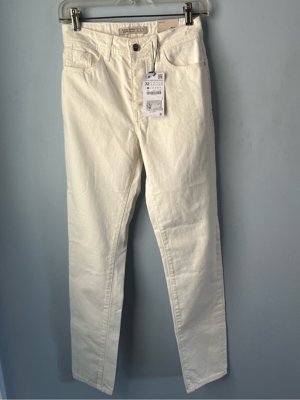 NWT Zara Basic 100% Cotton Slim Straight Mom Fit White Denim Jeans Size 00/0